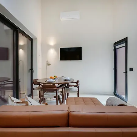 Apartment Minimalist Loft At Terracotta Collection *