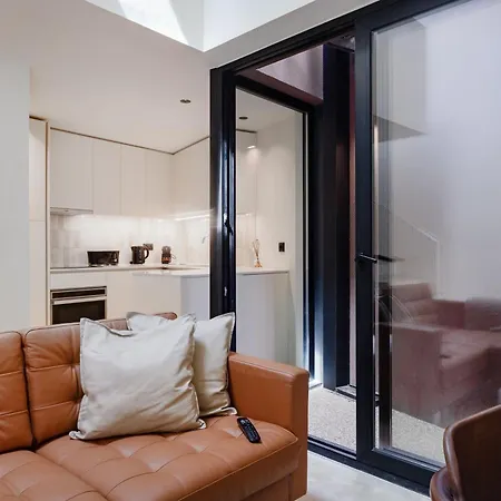 Minimalist Loft At Terracotta Collection Apartment Porto