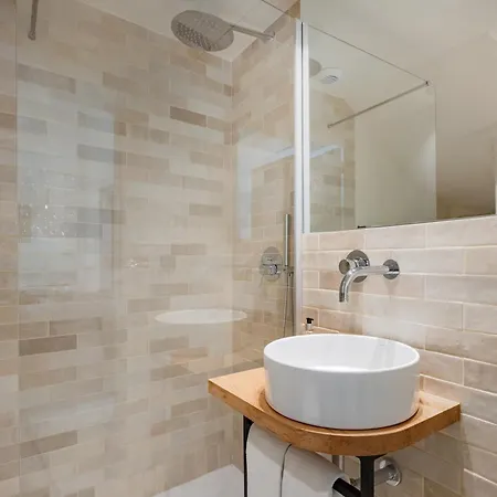 Apartment Minimalist Loft At Terracotta Collection
