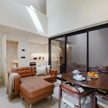 Minimalist Loft At Terracotta Collection Apartment Porto