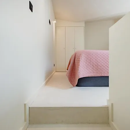 Minimalist Loft At Terracotta Collection *