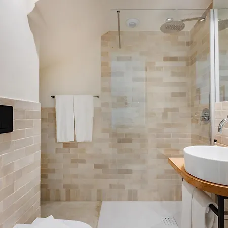 Apartment Minimalist Loft At Terracotta Collection *