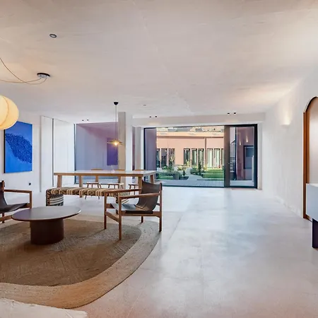Minimalist Loft At Terracotta Collection Apartment Porto