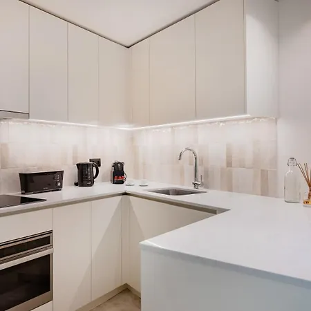 Minimalist Loft At Terracotta Collection *