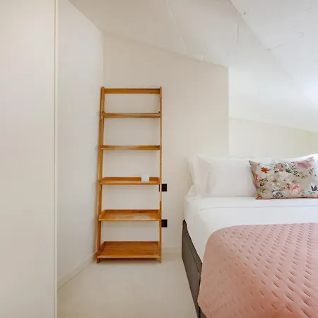 Minimalist Loft At Terracotta Collection * Oporto