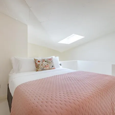 Lägenhet Minimalist Loft At Terracotta Collection