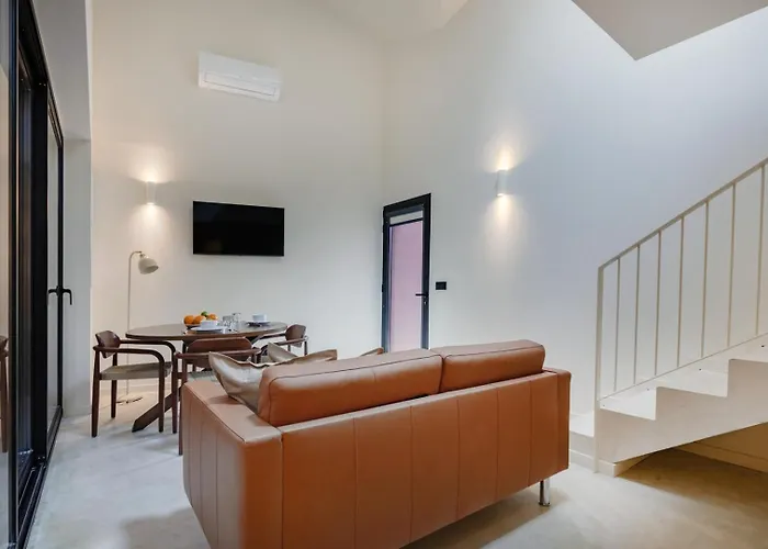 Minimalist Loft @ Terracotta Collection شقة *