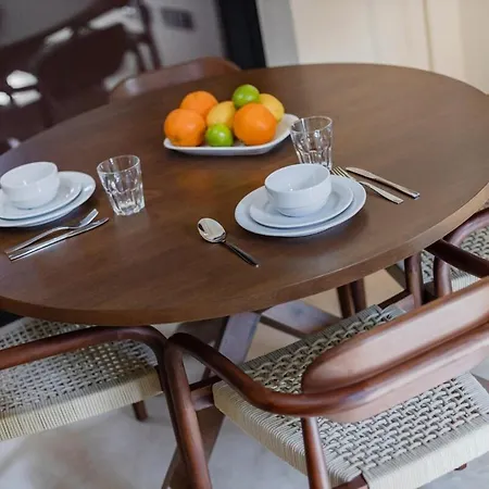 Minimalist Loft @ Terracotta Collection * Oporto