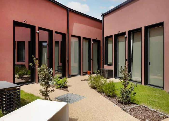 Minimalist Loft @ Terracotta Collection *