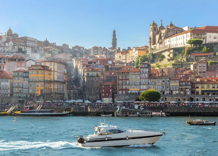 Minimalist Loft @ Terracotta Collection * Porto